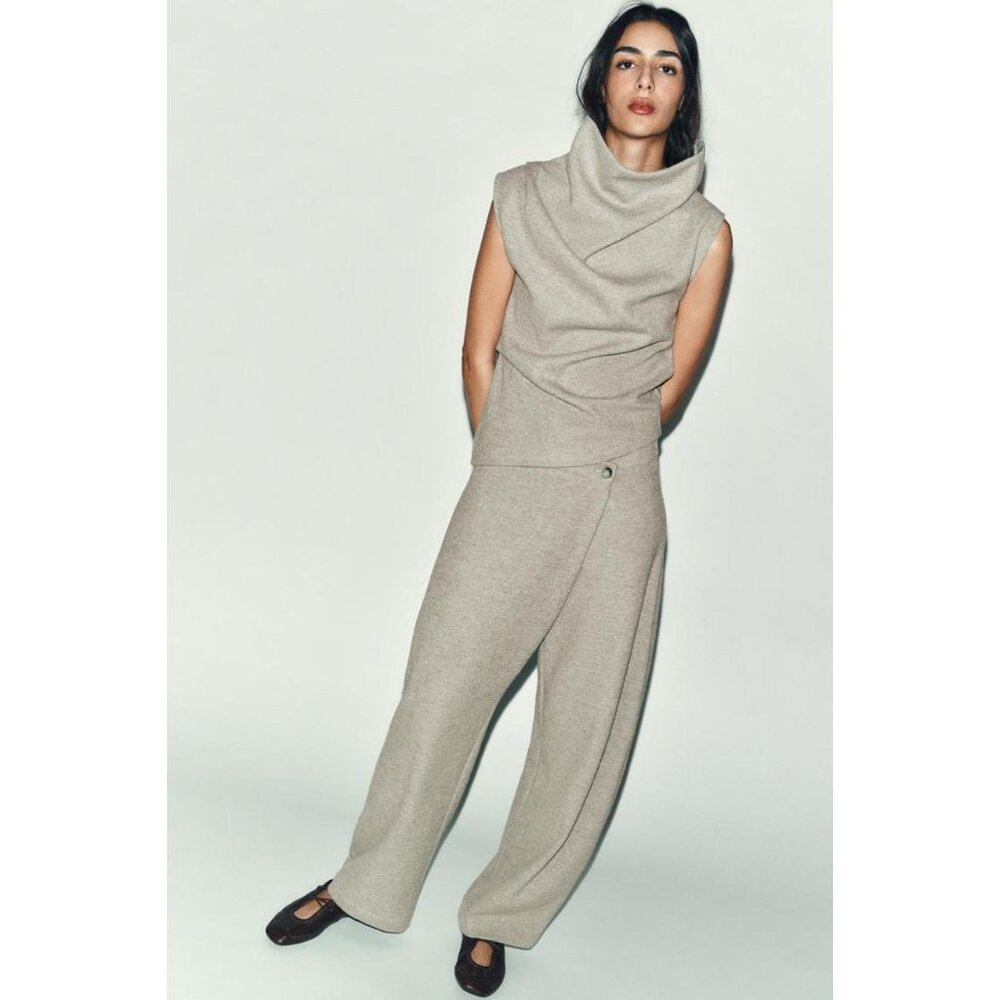 ZARA SLEEVELESS TOP - Picture 2 of 8